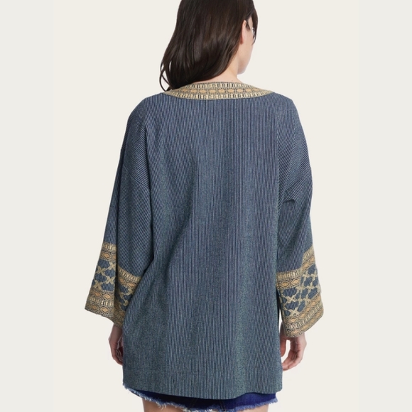 NWT FRYE Embroidered Open Front Kimono - Picture 2 of 4